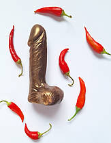 Пікантний подарунок дружині. Шоколадний фалос.