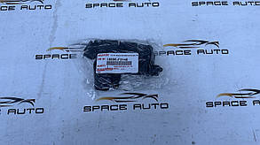 Направляющая радиатора Toyota Highlander 2022 новая оригинал в наличии