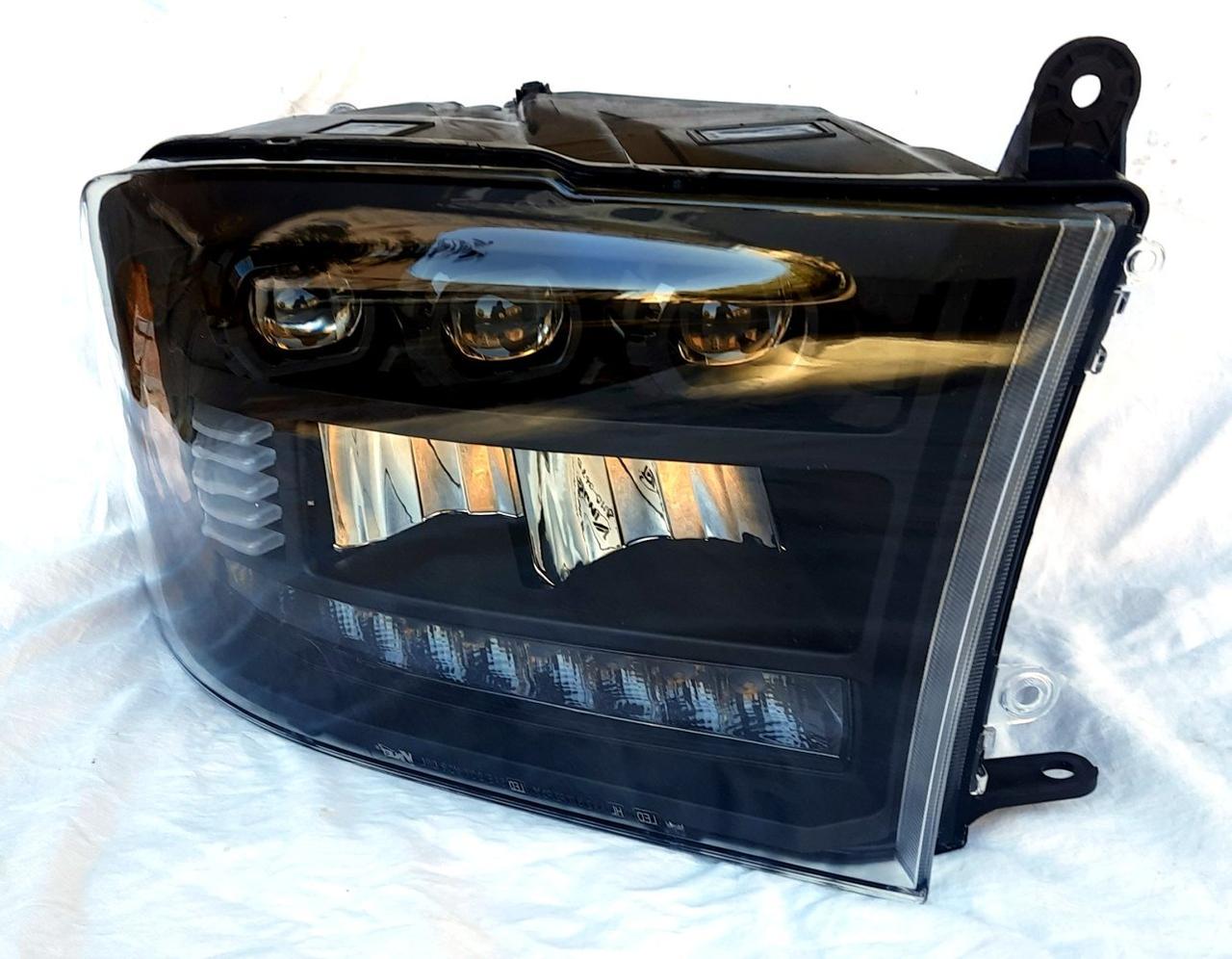 Dodge Ram 1500 Classic 2009+ оптика передня альтернативна FULL LED стиль WJ (WJ1025-0675J-L-04), фото 1