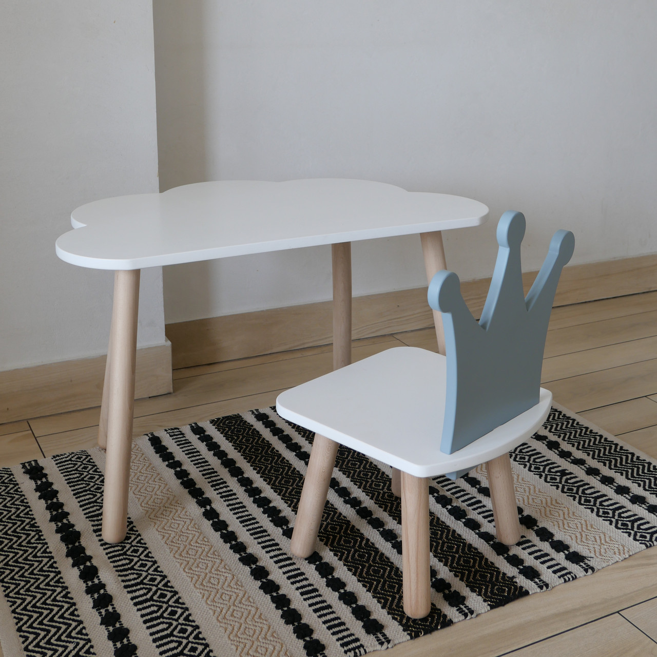 Комплект дитячий стіл хмаринка та стілець білий сірий Корона, фото 1