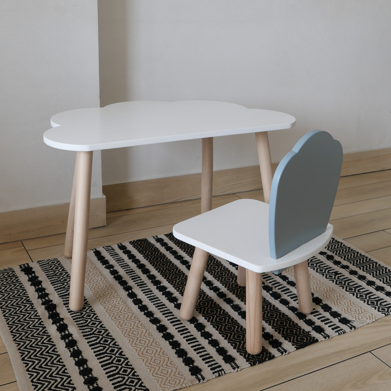 Комплект дитячий стіл хмаринка та стілець білий сірий Мушля. Для діток 1-ї групи зросту (93-116см.), фото 1