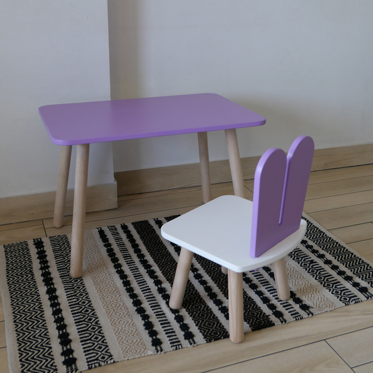 Комплект дитячий стіл бузковий та стілець білий бузковий Зайчик. Для діток 1-ї групи зросту (93-116см.), фото 1