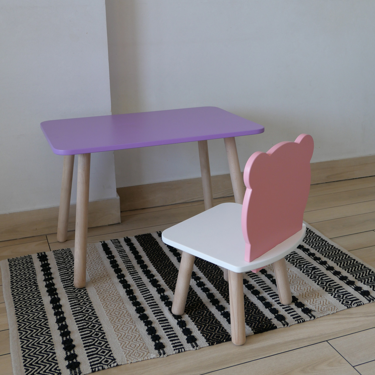 Комплект дитячий стіл бузковий та стілець білий рожевий Ведмедик. Для діток 1-ї групи зросту (93-116см.), фото 1