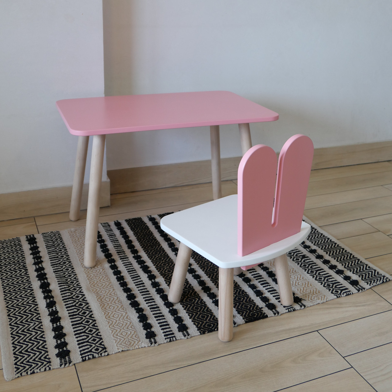 Комплект стіл та стул дитячий ChildWood - Set Стіл рожевий прямокутний + стілець білий рожевий Зайчик, фото 1