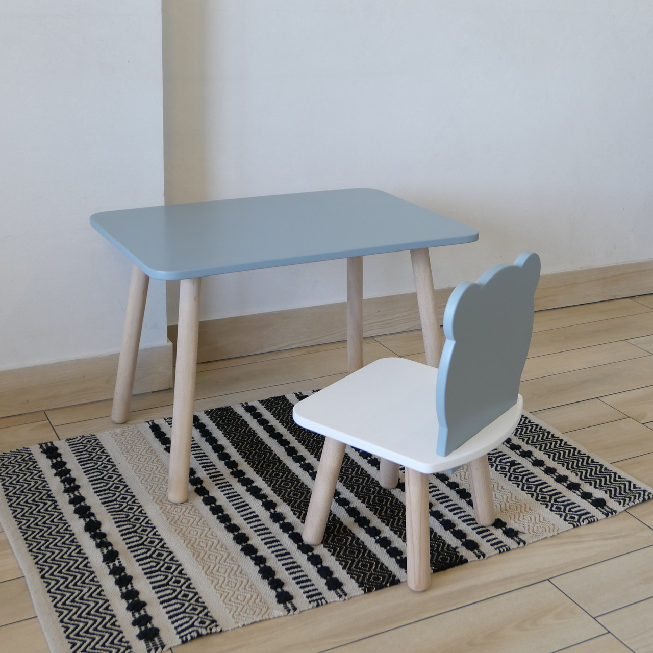 Комплект стіл та стул дитячий ChildWood - Set Стіл сірий прямокутний + стілець білий сірий Ведмедик (Фанера), фото 1