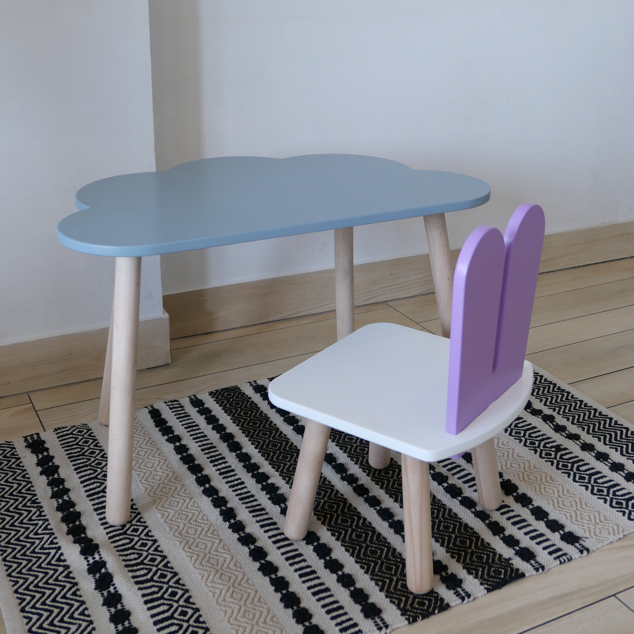 Комплект стіл та стул дитячий ChildWood - Set Стіл сірий хмаринка + стілець білий бузковий Зайчик (Фанера), фото 1
