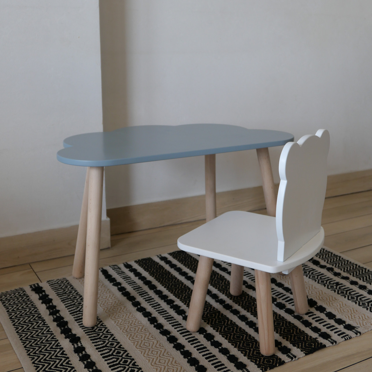 Комплект стіл та стул дитячий ChildWood - Set  Стіл сірий хмаринка + стілець білий Ведмедик (Фанера), фото 1