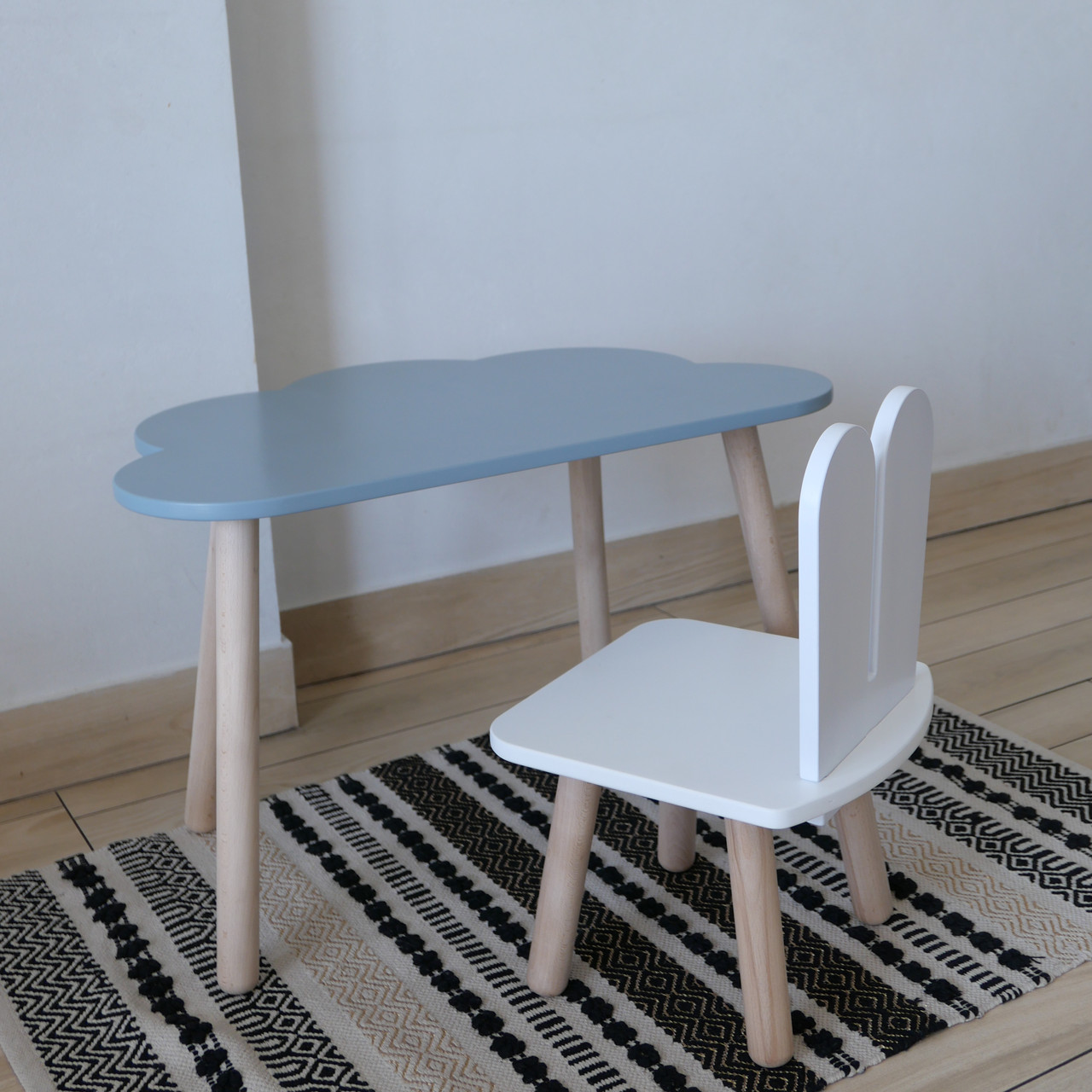 Комплект стіл та стул дитячий ChildWood - Set  Стіл сірий хмаринка + стілець білий Зайчик  (Фанера), фото 1