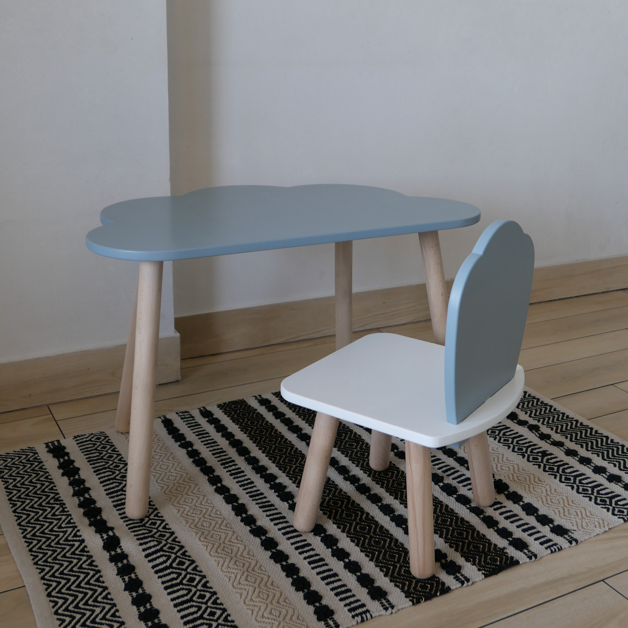 Комплект стіл та стул дитячий ChildWood - Set Стіл сірий хмаринка + стілець білий сірий Мушля (Фанера), фото 1