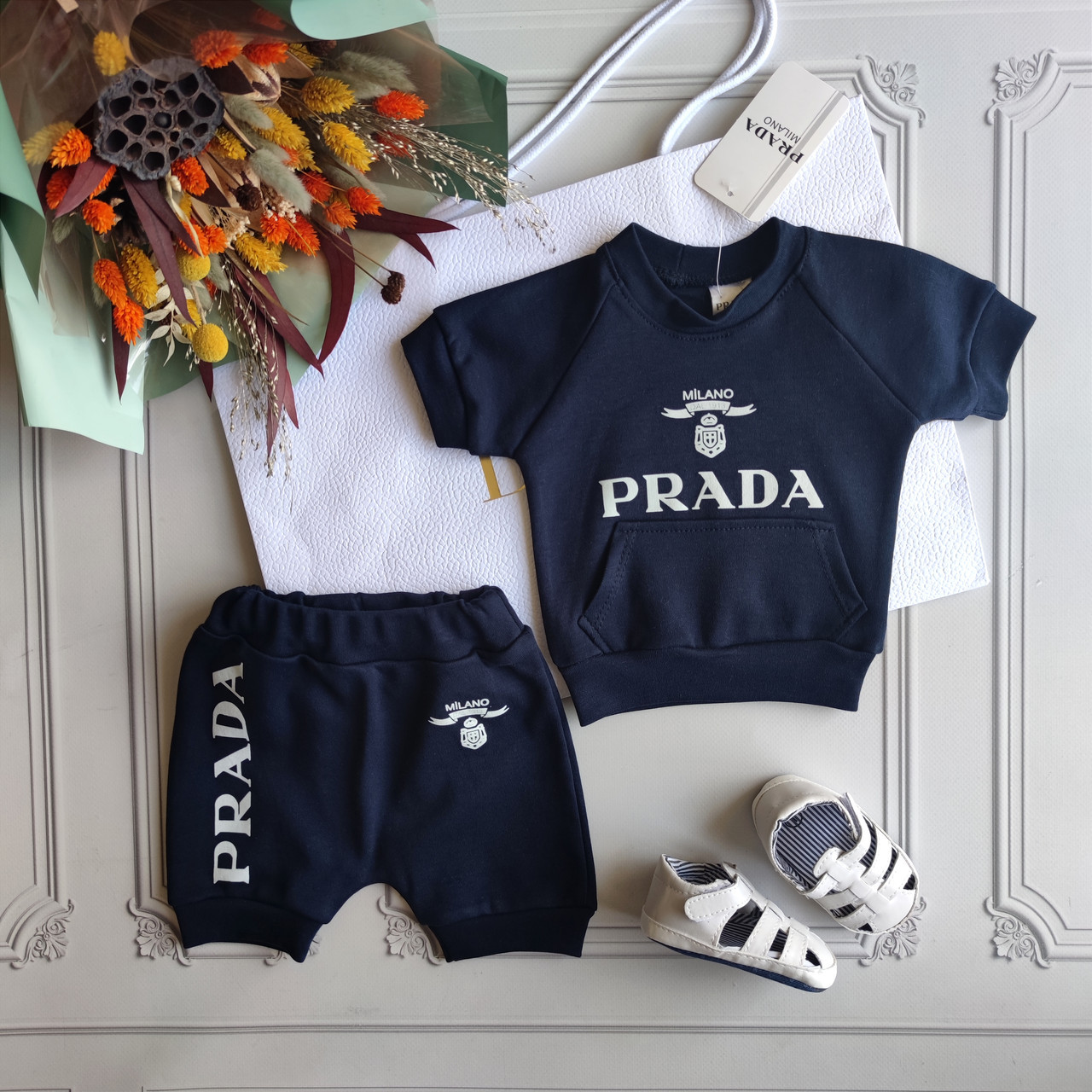 Дитячий синій літній костюм з шортами для новонароджених Прада