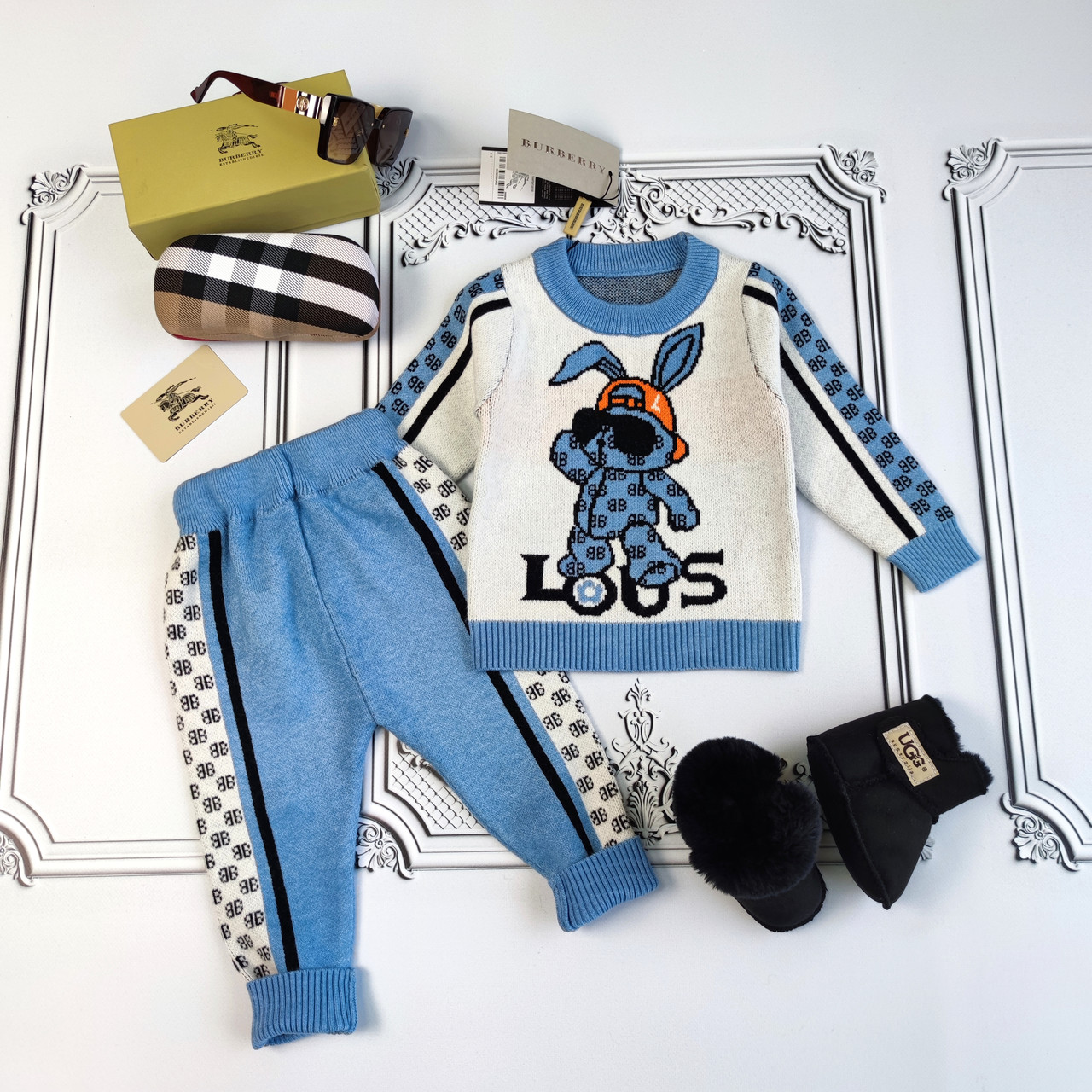 Дитячий блакитний теплий в'язаний костюм Берберрі