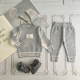 Дитячий сірий теплий в'язаний костюм для новонароджених