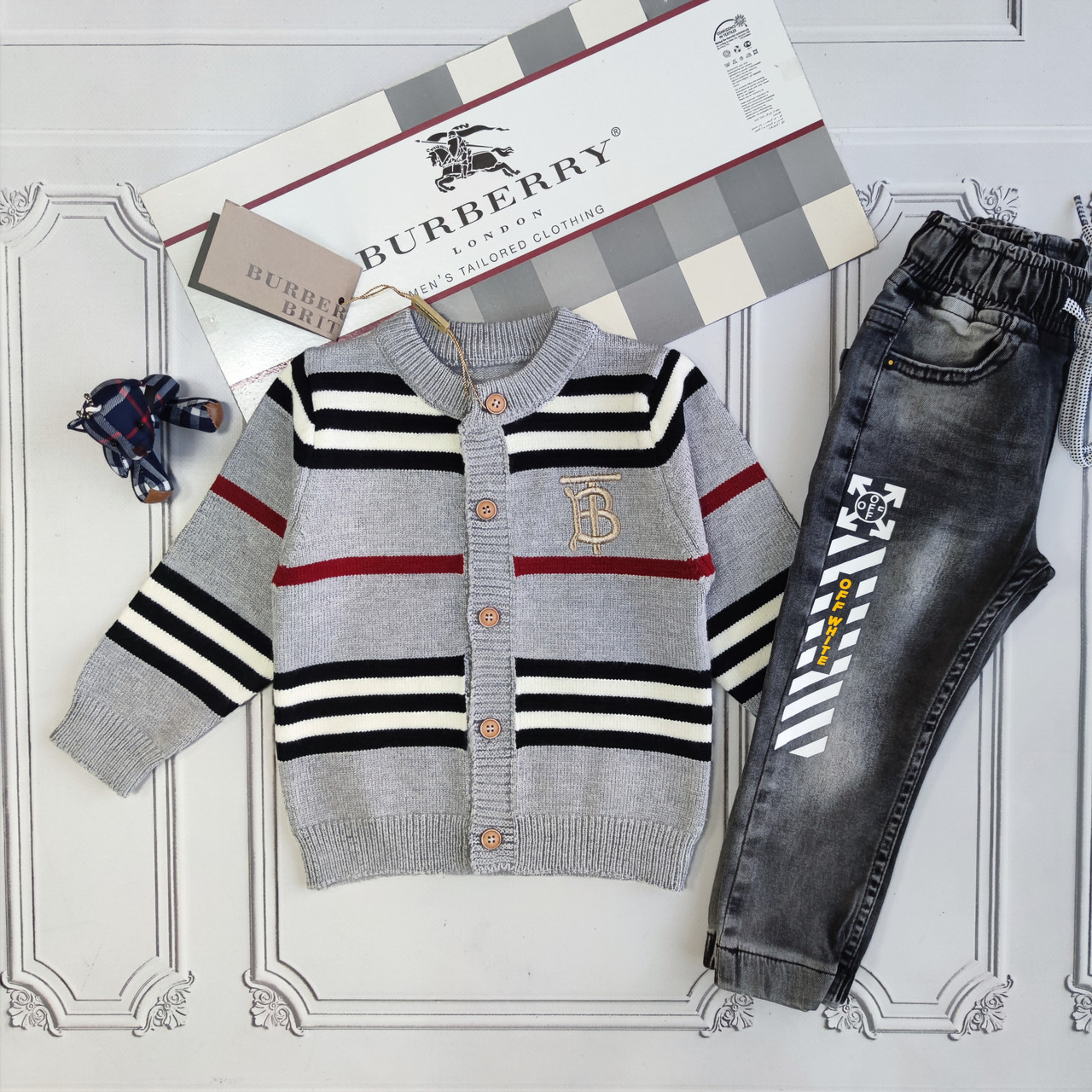 Дитячий сірий теплий в'язаний кардиган Берберрі.