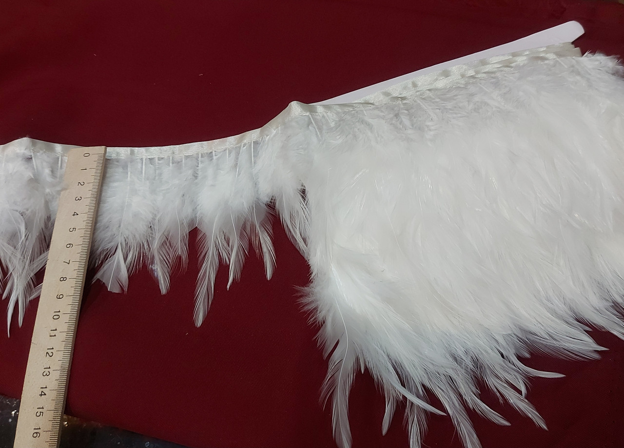 Перова тасьма, тасьма з пір'я зелена. Боа карнавальне пір'яне