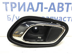 Ручка дверей внутрішня ліва Kia Ceed JD 1.6 DIESEL D4FB 2012 (б/в)