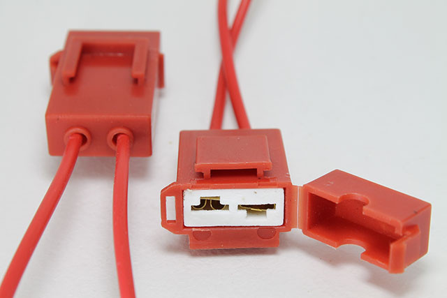 Корпус тримач запобіжника ATO, ЄВРО керамічний, провід Ø1 кв. 1313A, фото 1