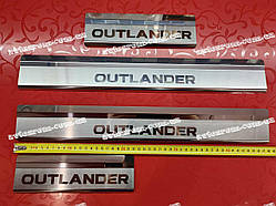 Mitsubishi Outlander IV *2021+ Мітсубісі Мітсубіші Аутлендер Накладки на пороги Premium НЕРЖ з логотипом комплект 4 одиниці