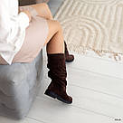 Коричневі замшеві зимові чоботи на невеликих підборах 36-41, фото 6
