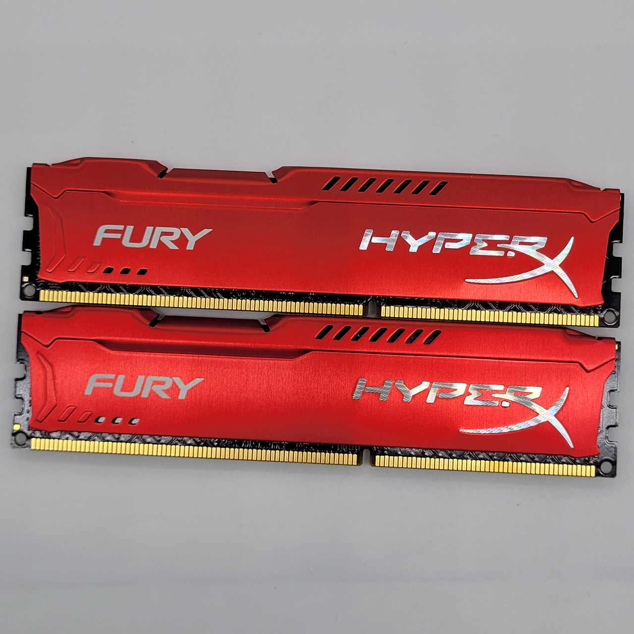 Пара оперативної пам'яті Kingston HyperX Fury DDR3 16Gb (2x8Gb) 1866MHz 14900U 2R8 CL10 (HX318C10FRK2/16) Б/В