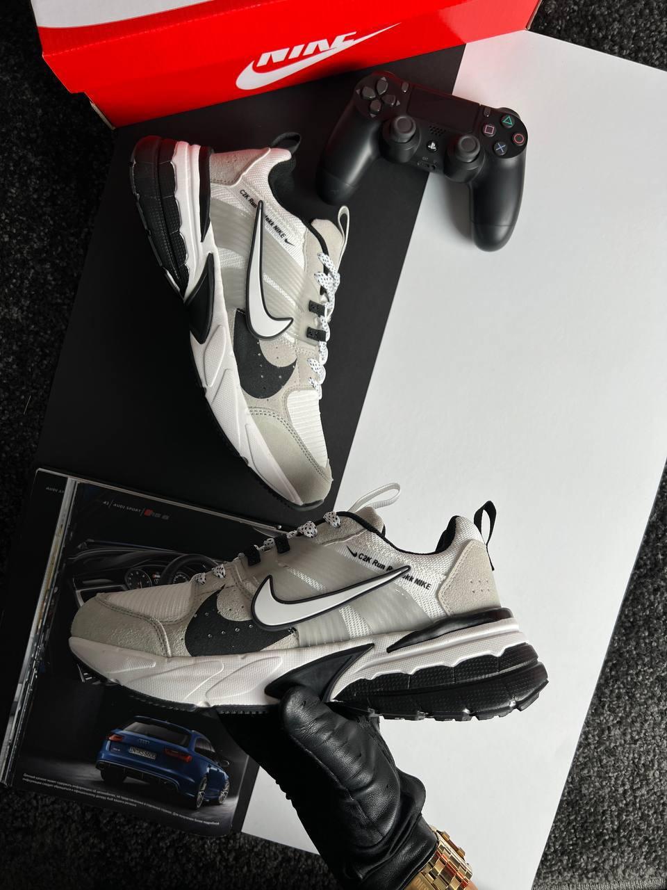 Чоловічі кросівки замша текстиль Nike C2K Run Runtekk White Grey, кеди чоловічі Найк білі. Чоловіче взуття