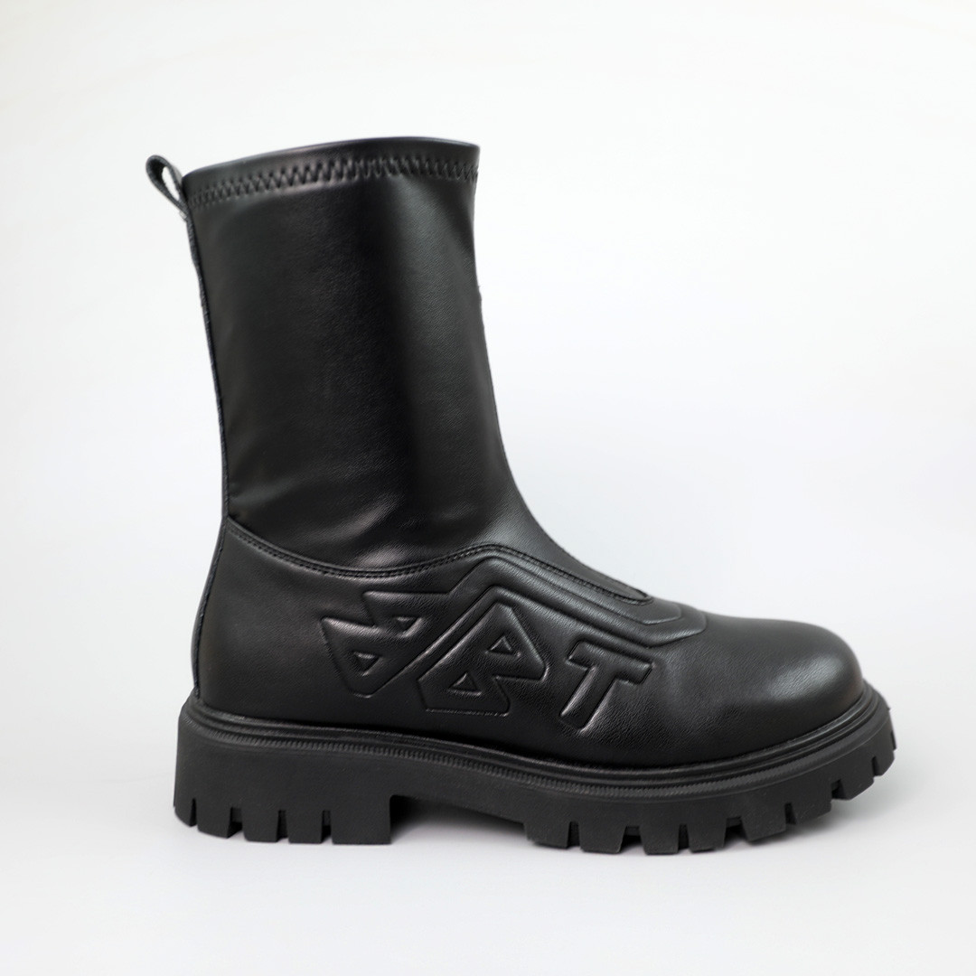 Високі жіночі шкіряні черевики чорного кольору на хутряній підкладці з блискавкою