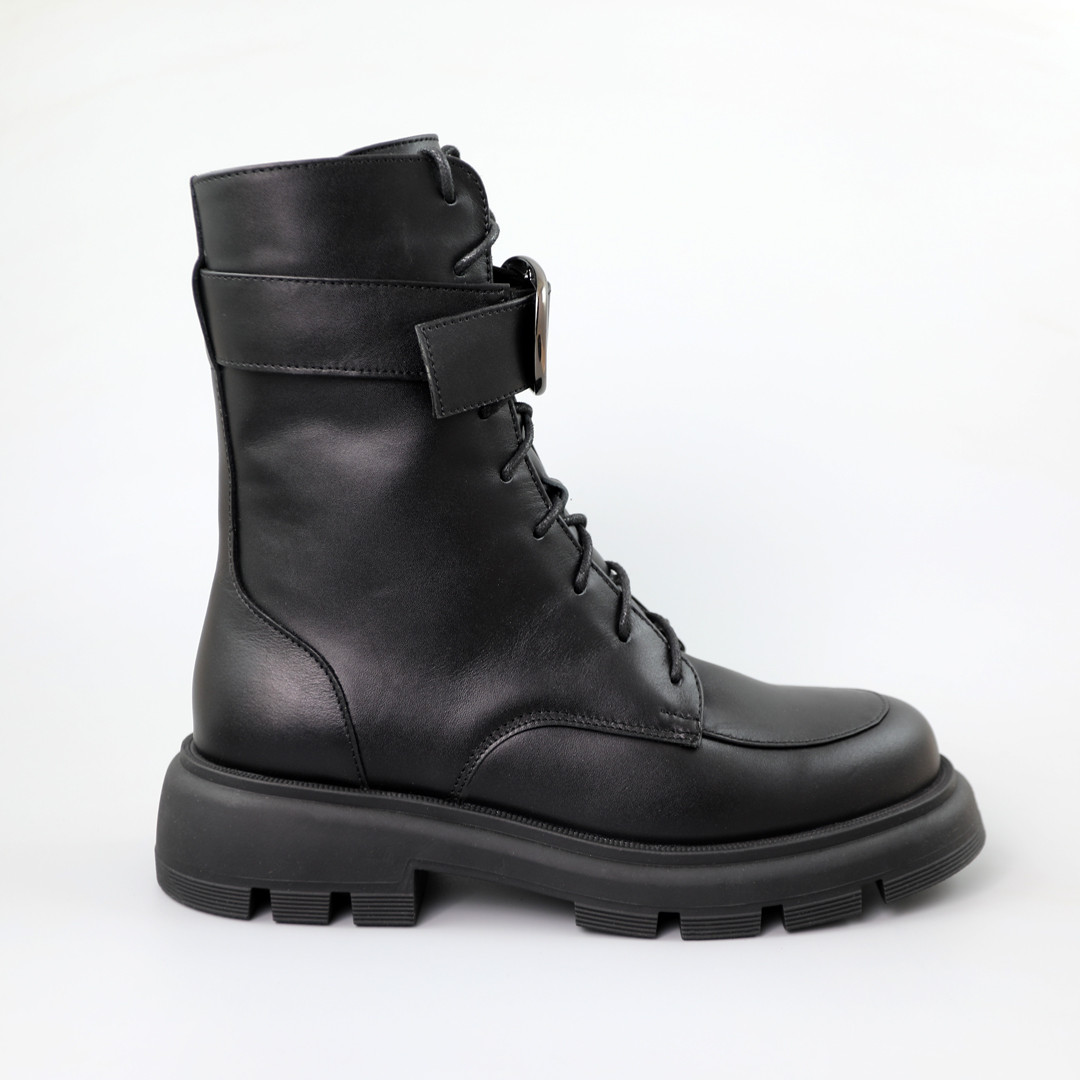 Шкіряні зимові жіночі черевики в чорному кольорі з хутряною підкладкою