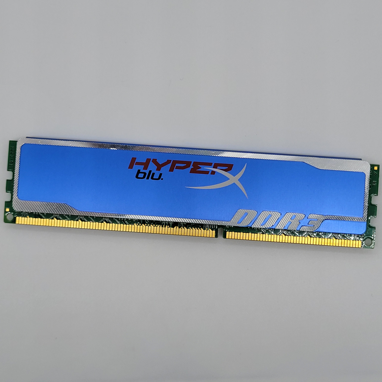 Ігрова оперативна пам'ять Kingston HyperX Blu. DDR3 8Gb 1600MHz 12800U 2R8 CL10 (KHX1600C10D3B1K2/16G) Б/В