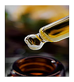 Олія для обличчя зменшує набряклість та темні кола під очима. Заспокоює та тонізує шкіру, 100 мл