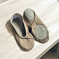 Бежеві балетки для танців тканинні. ОПТ уточнюйте ціни.