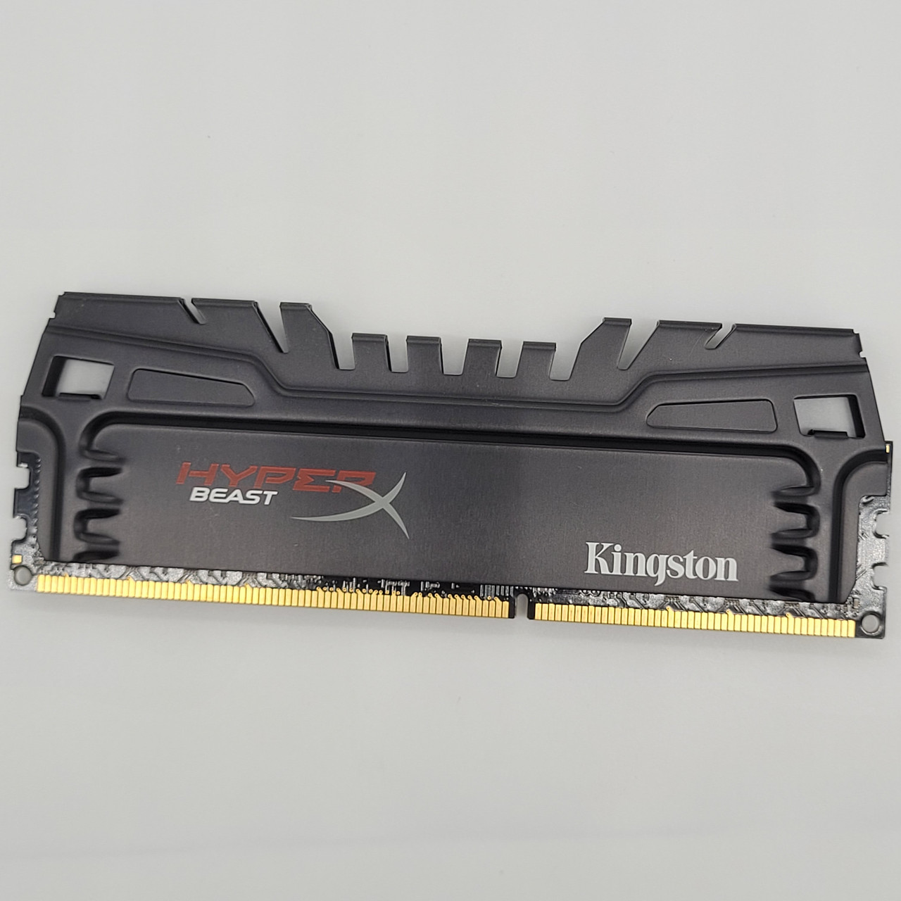 Ігрова оперативна пам'ять Kingston HyperX BEAST DDR3 8Gb 2400MHz 19200U 2R8 CL11 (HX324C11T3K2/16) Б/В