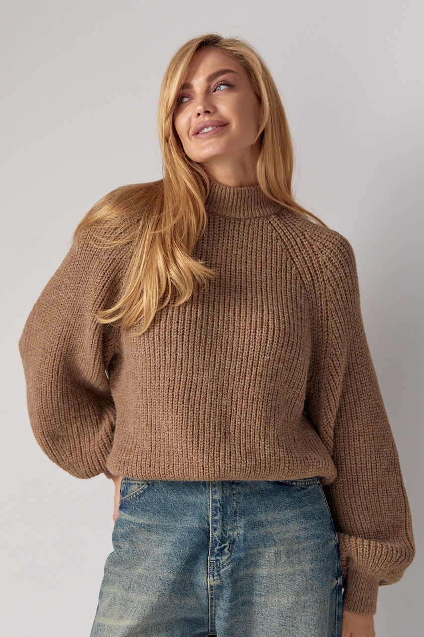 Жіночий в'язаний светр із рукавами регланами — світло-коричневий, фото 1