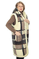 Жилетка женская двухсторонняя длинная с капюшоном из овчины в крупную клетку S-6XL