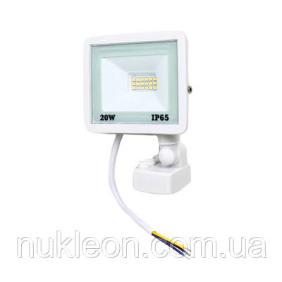 Популярний! Прожектор Lightwell LW-FL-W-20-S 20 W з датчиком руху - Краща якість тільки на Nukleon.com.ua