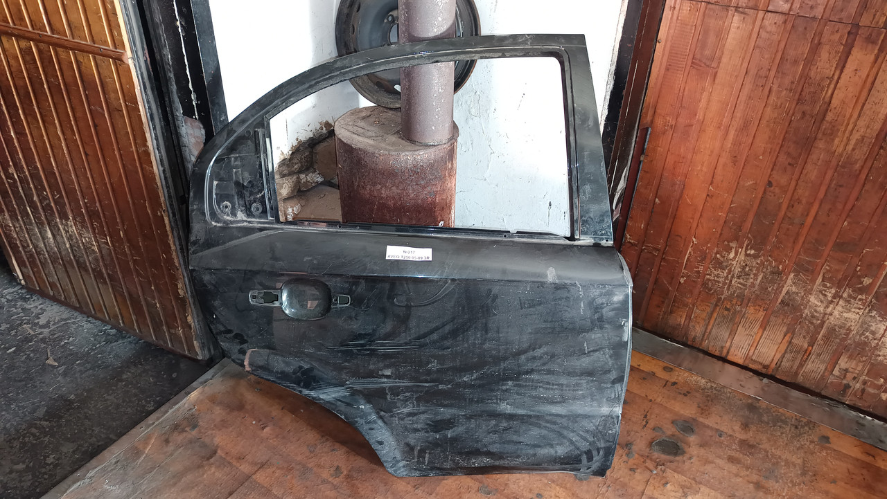 №217 Двері задні праві для Chevrolet Aveo T250 05-09