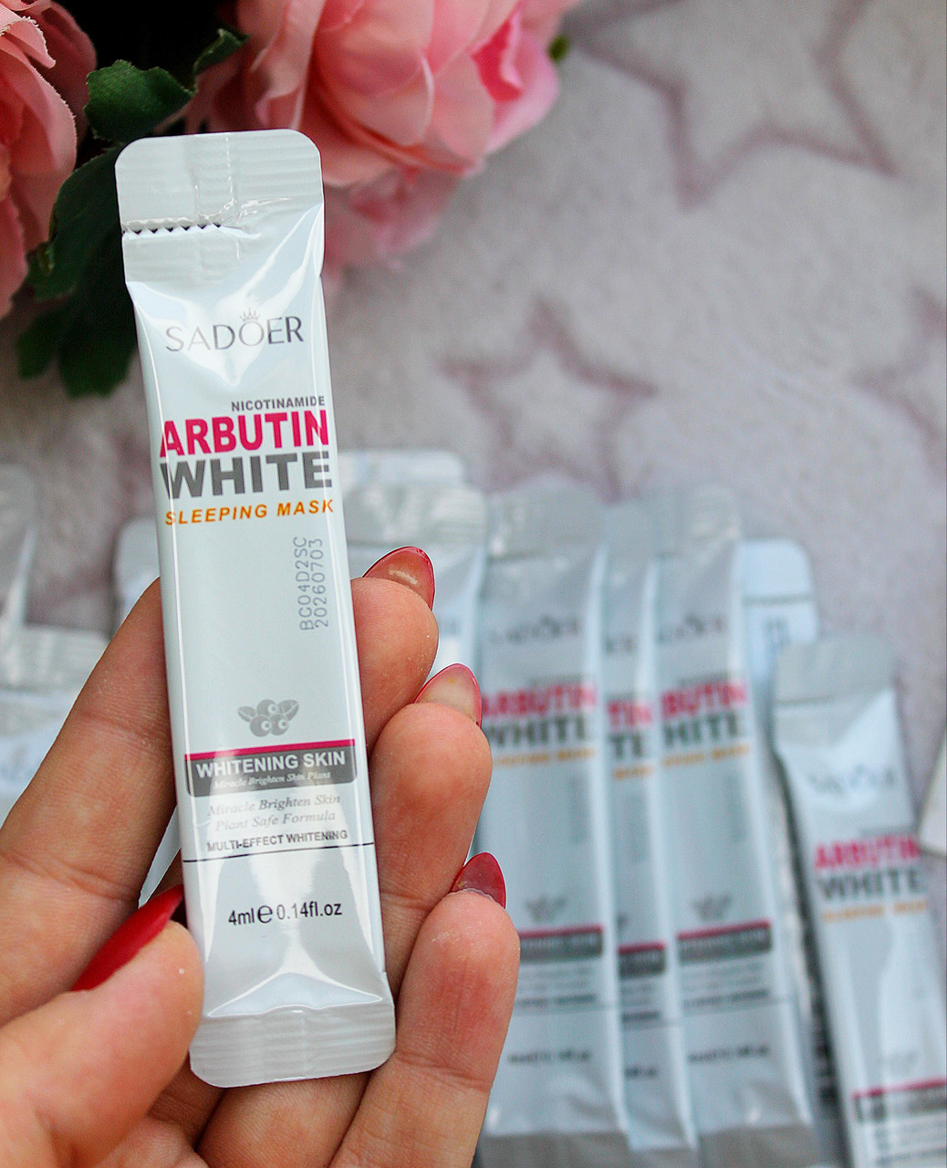 Нічна маска для обличчя відбілююча з арбутином Sadoer arbutin white , 4 мл