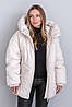 Трендова тепла жіноча зимова оверсайз куртка з капюшоном, фото 5