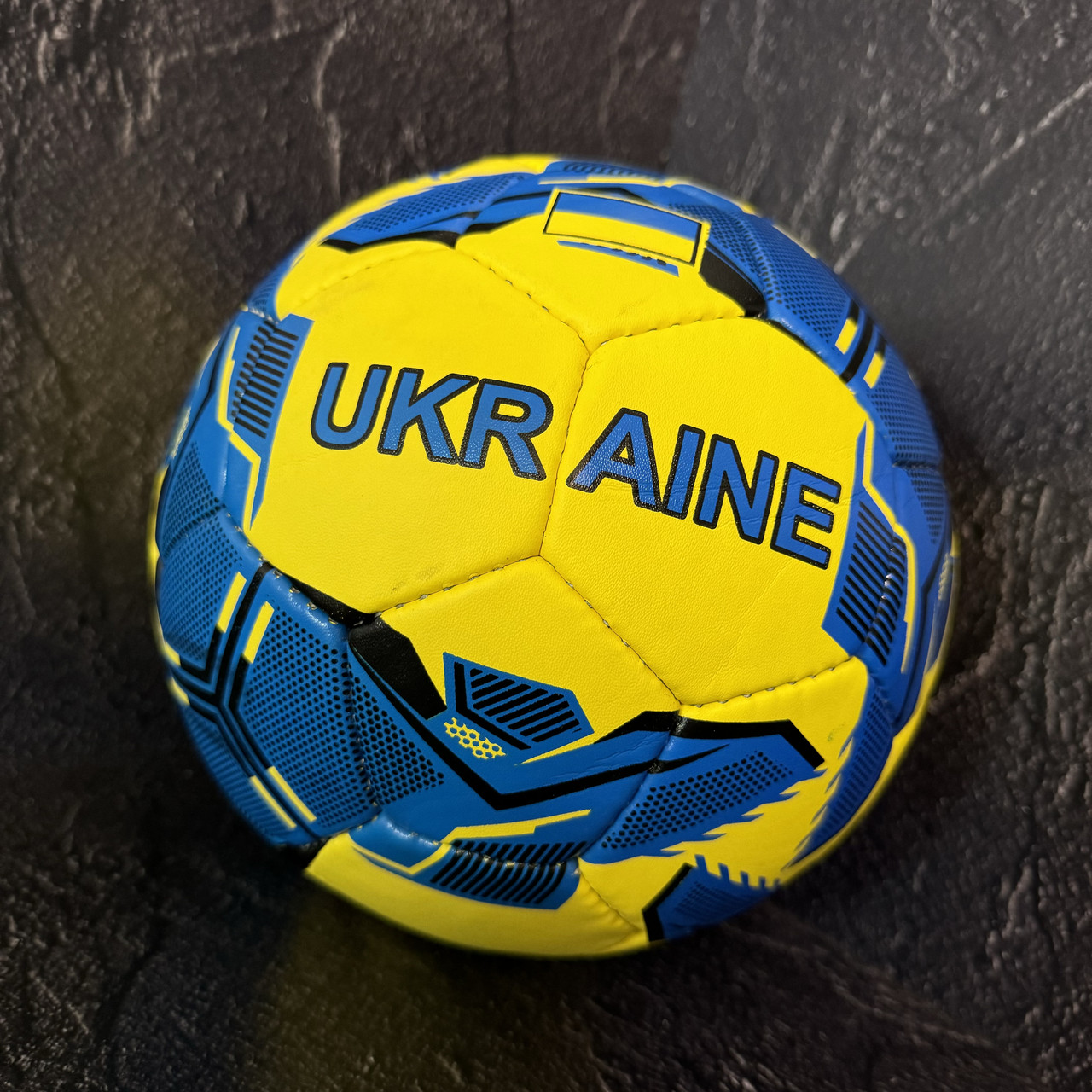 Футбольний м'яч Ukraine 5 розмір м'ячик для футболу м'яч для вулиці прошитий FB-7987