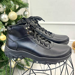 Черевики шкіряні чоловічі на шнурівці. Колір чорний