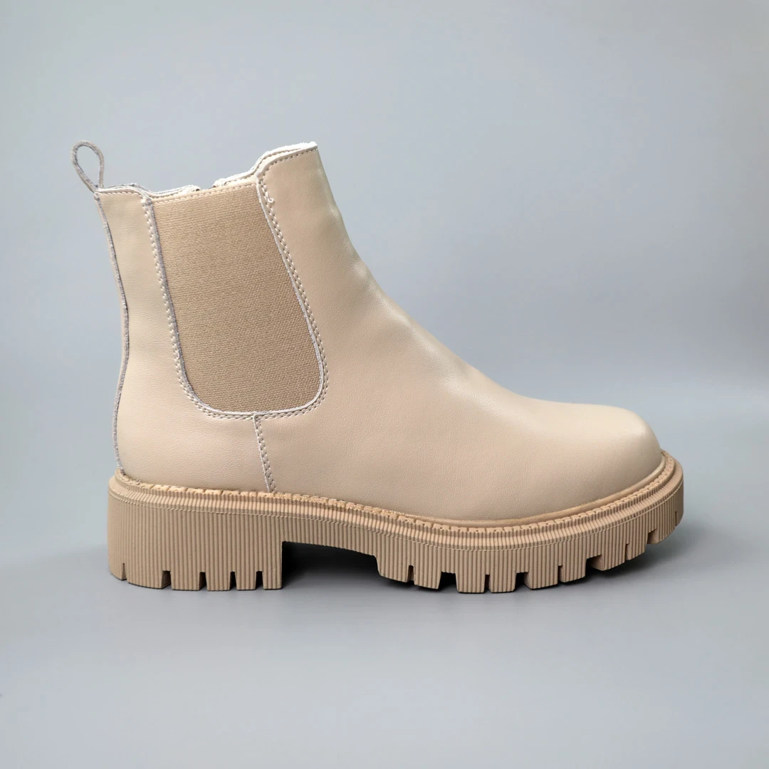 Зимові черевики челсі з натуральної шкіри утеплені хутром у бежевому кольорі