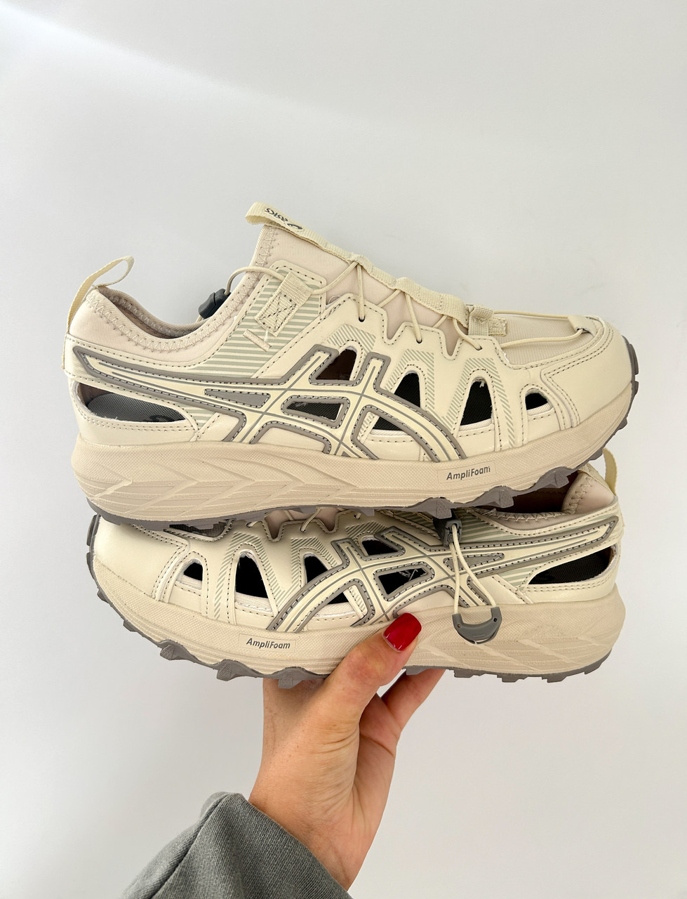 Жіночі кросівки Asics Gel Sonoma SE Gray Cream Взуття Асікс Гель Сонома сірі з кремовим шкіряні демісезон