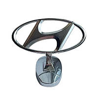 Емблема приціл на капот Hyundai Хром на скотчі (сплав)