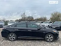 Дефлектори вікон (вітровики) Hyundai Sonata 2015+ з хром смужкою (HIC)