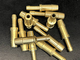 Ніпель-перехідник з'єднувальний 6 мм/9 мм ДОНМЕТ (латунь)