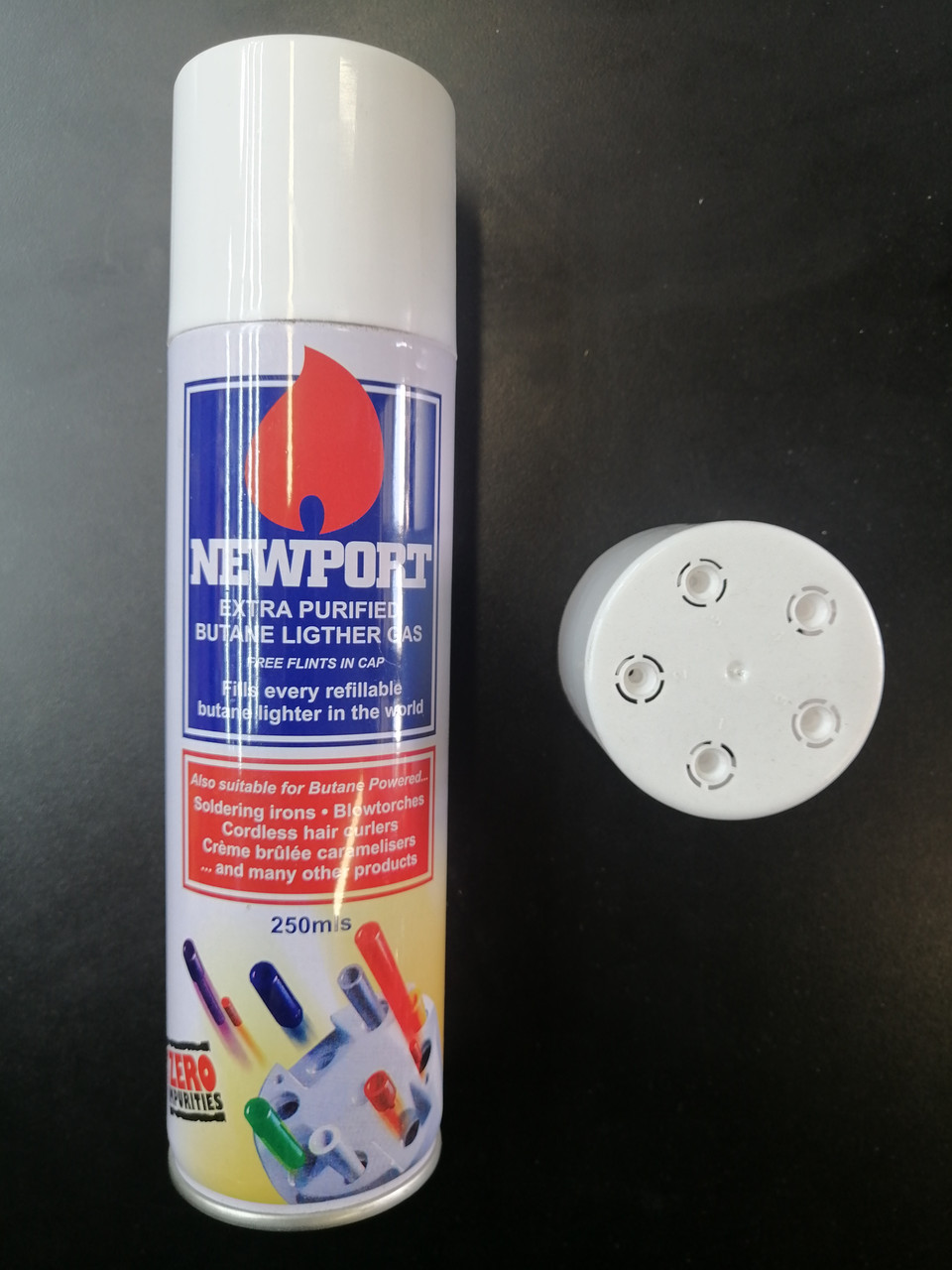 Газ для запальничок NEWPORT 250 мл (Великобританія,оригінал) з різноманітними насадками для заправлення, фото 1