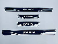 Накладки на пороги Skoda Fabia 1 2000-2008 (хром-карбон) TAN24