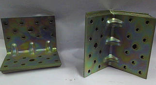 Куточок кріпильний посилений для лаг