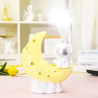 Настільна лампа у формі півмісяця з органайзером для ручок Moon