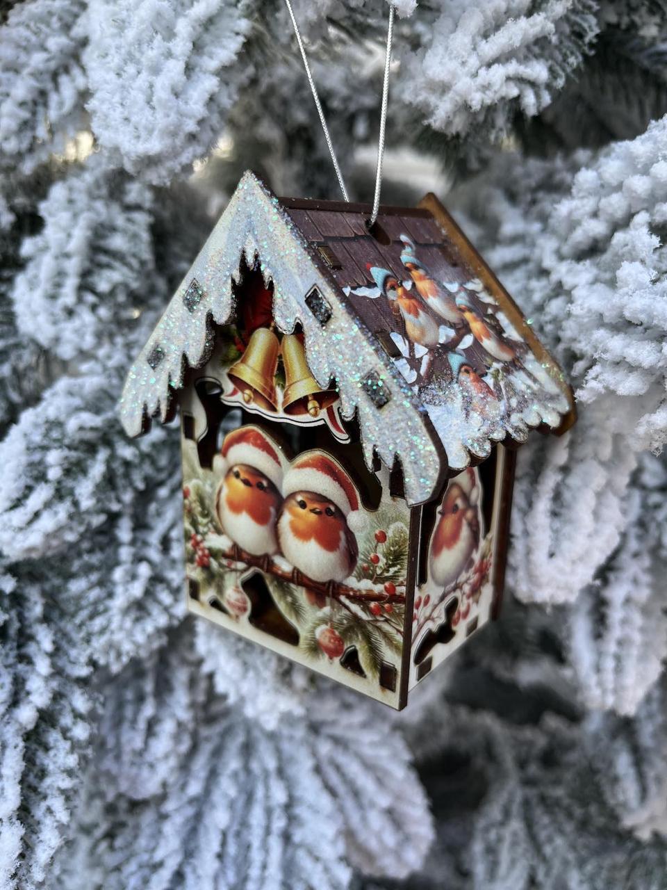 Новорічна дерев'яна прикраса "Будиночок дві пташечки" 10см