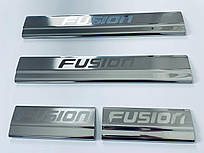 Накладки на пороги Ford Fusion 2002+  4шт (TAN24)