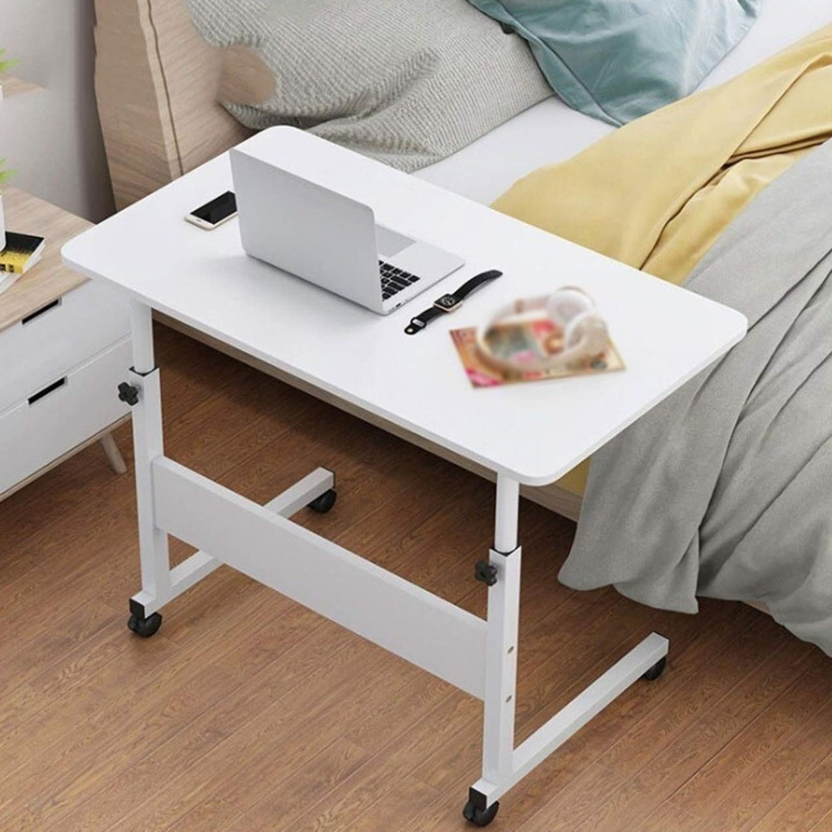 Стіл комп'ютерний на коліщатках з регулюванням висоти Laptop Table 80 х 40 х 69-90 см (M50264M-W)